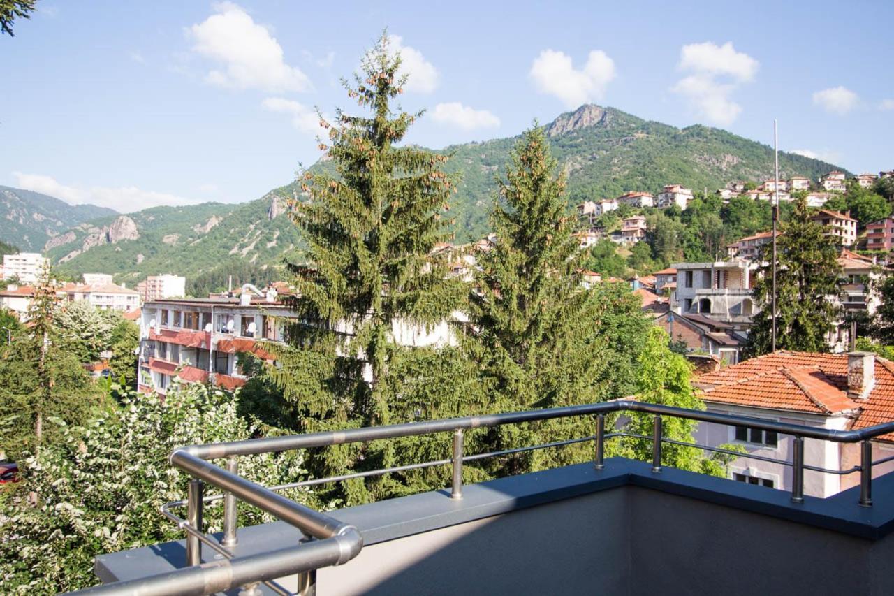 Evridika Hotel Devin Exterior foto